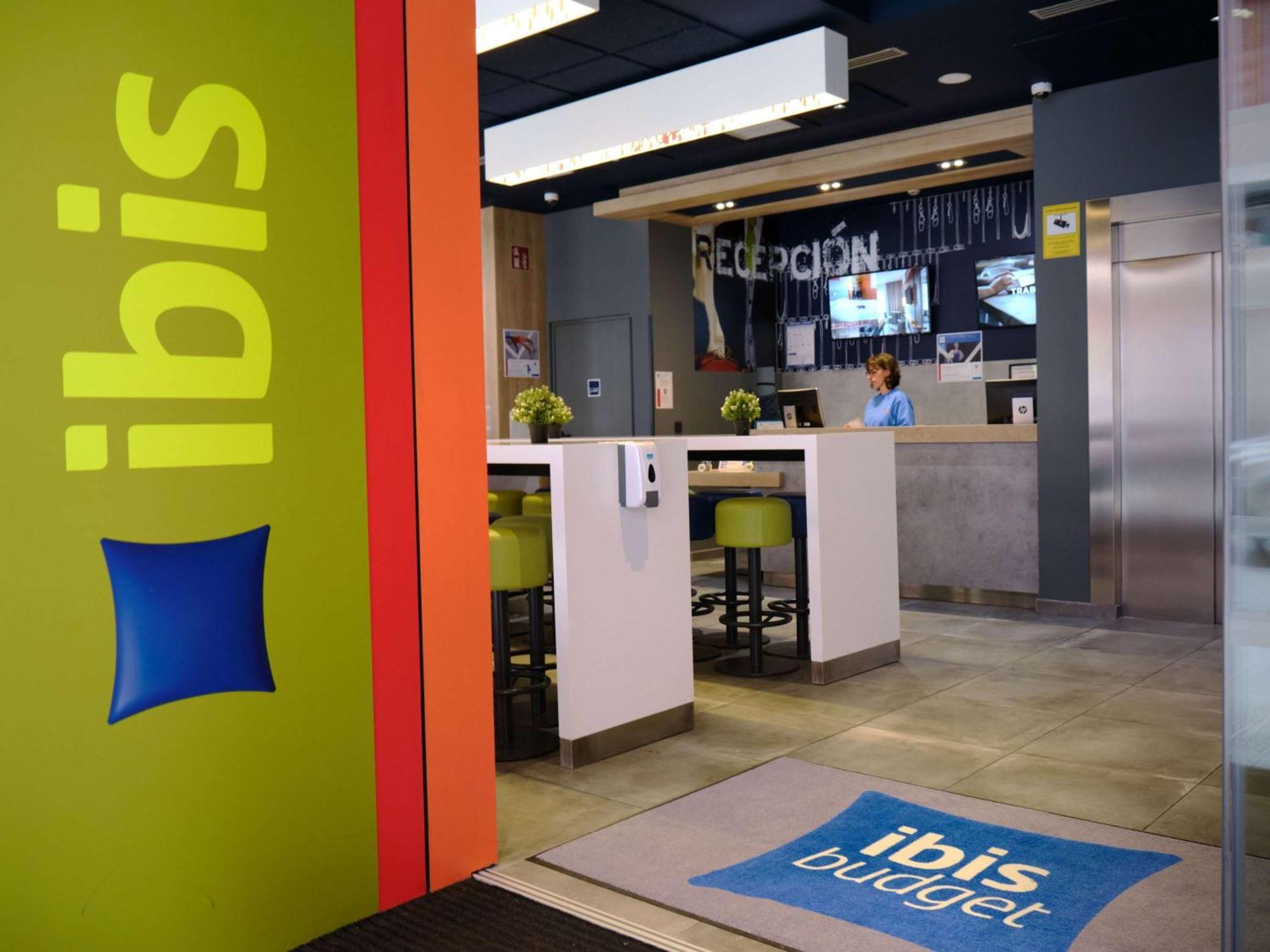 Ibis Budget Bilbao City Экстерьер фото