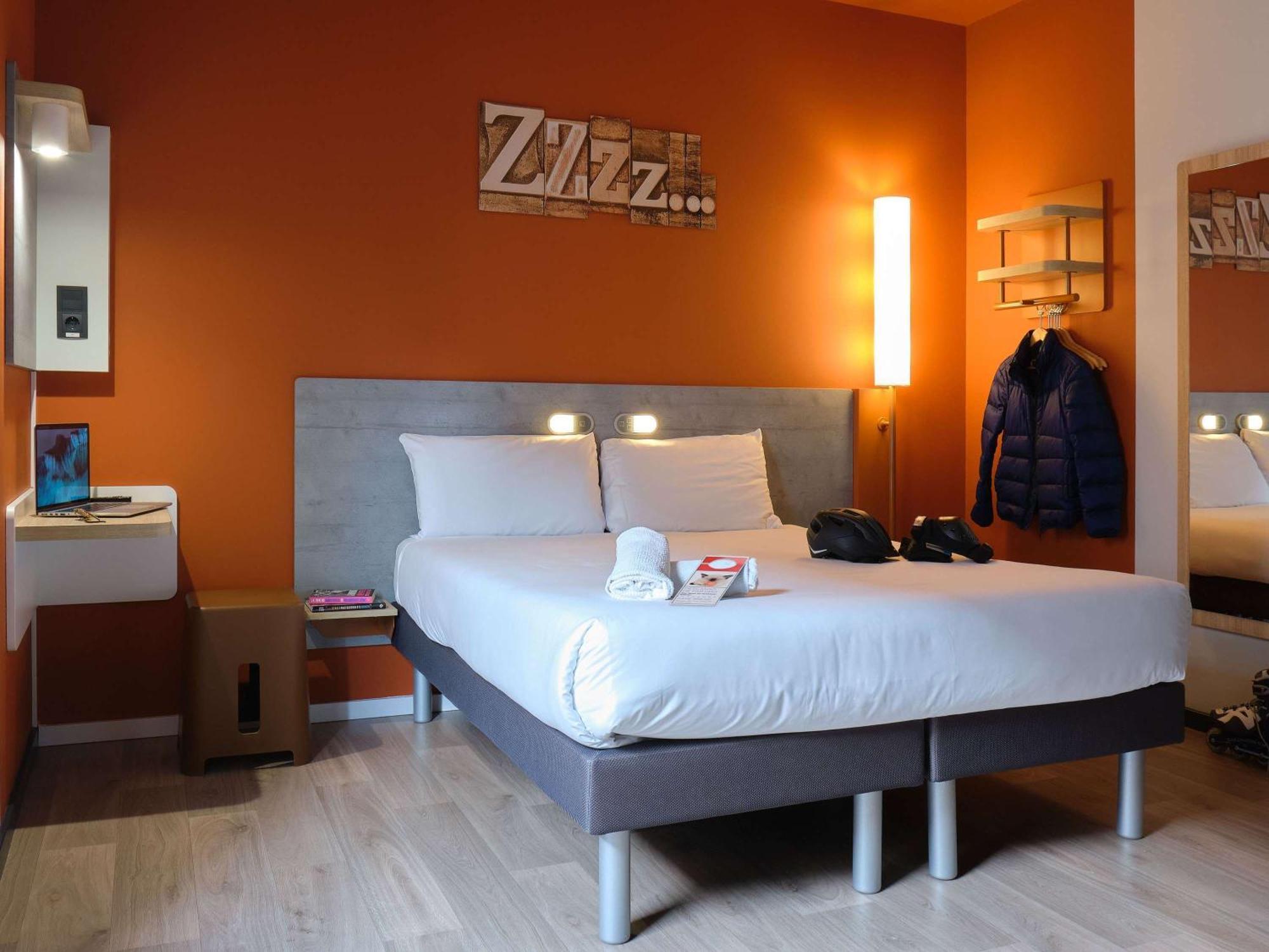 Ibis Budget Bilbao City Экстерьер фото