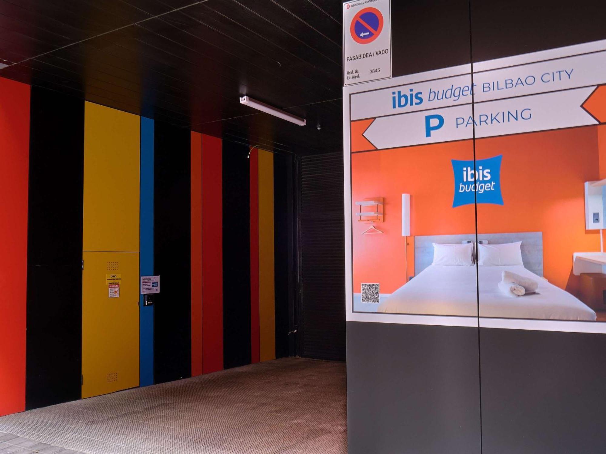 Ibis Budget Bilbao City Экстерьер фото
