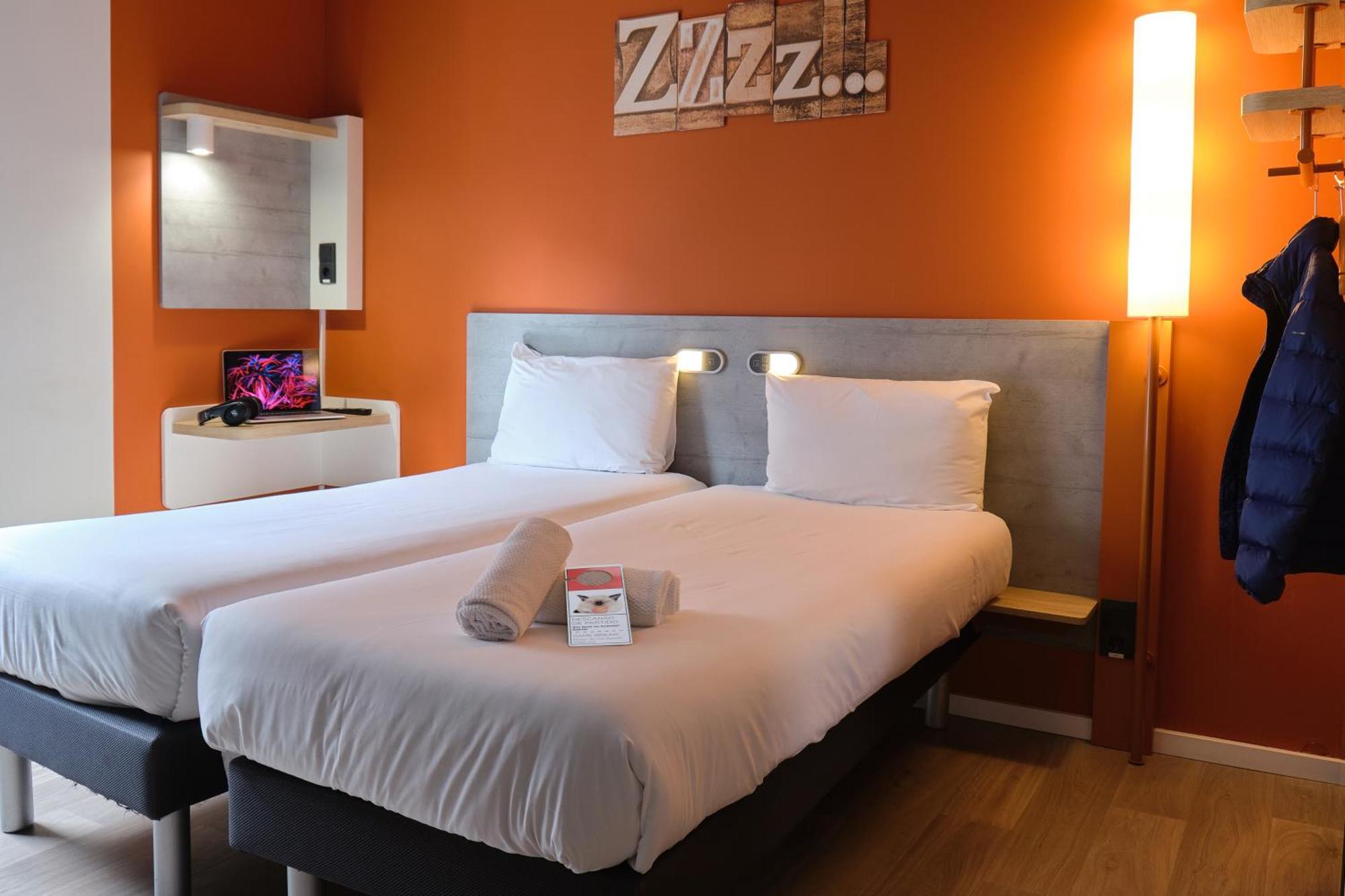 Ibis Budget Bilbao City Экстерьер фото