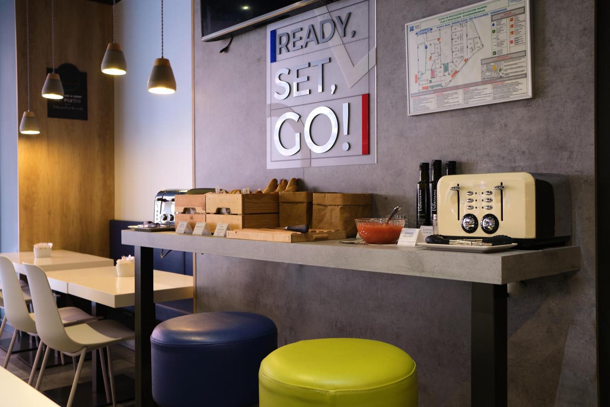 Ibis Budget Bilbao City Экстерьер фото