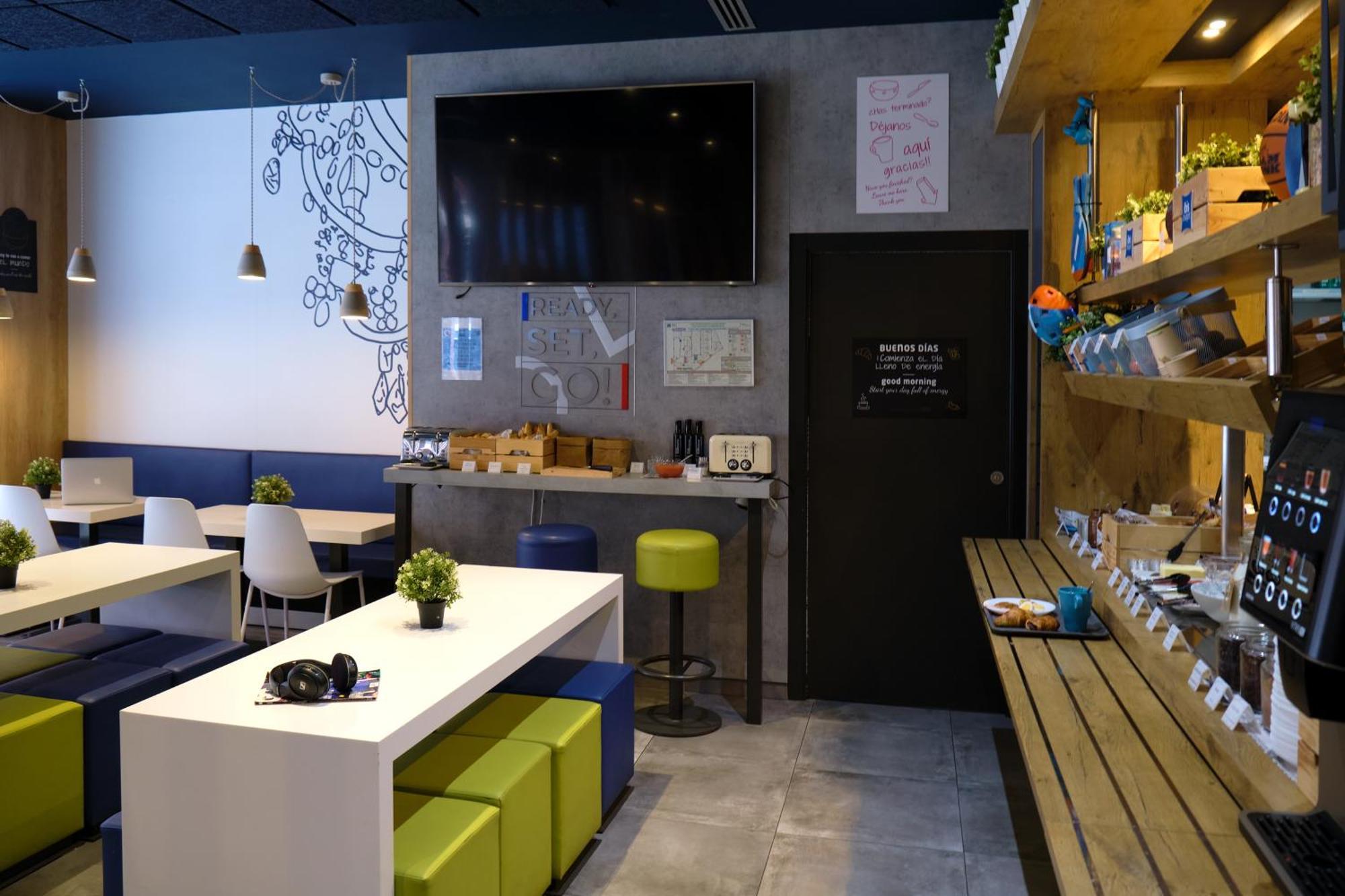 Ibis Budget Bilbao City Экстерьер фото