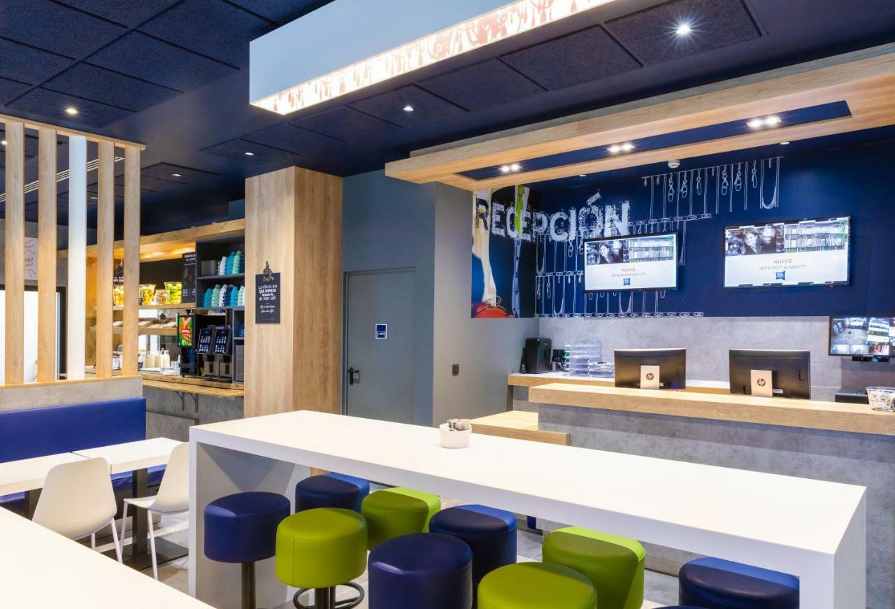 Ibis Budget Bilbao City Экстерьер фото